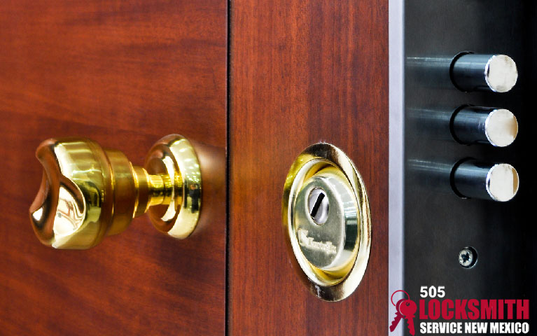 Commercial Lock Installation in Albuquerque, New Mexico