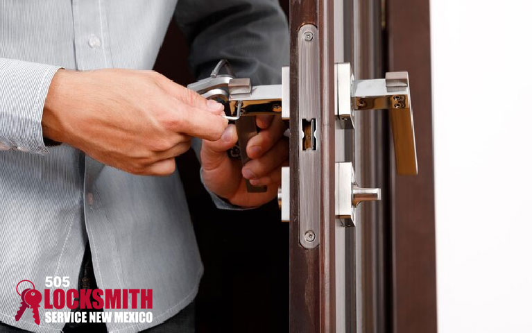 Commercial Lock Installation service in Albuquerque, New Mexico